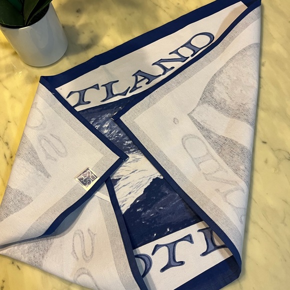 Vintage Hand Towel Tapestry Castles Scotland NWOT - Picture 12 of 16